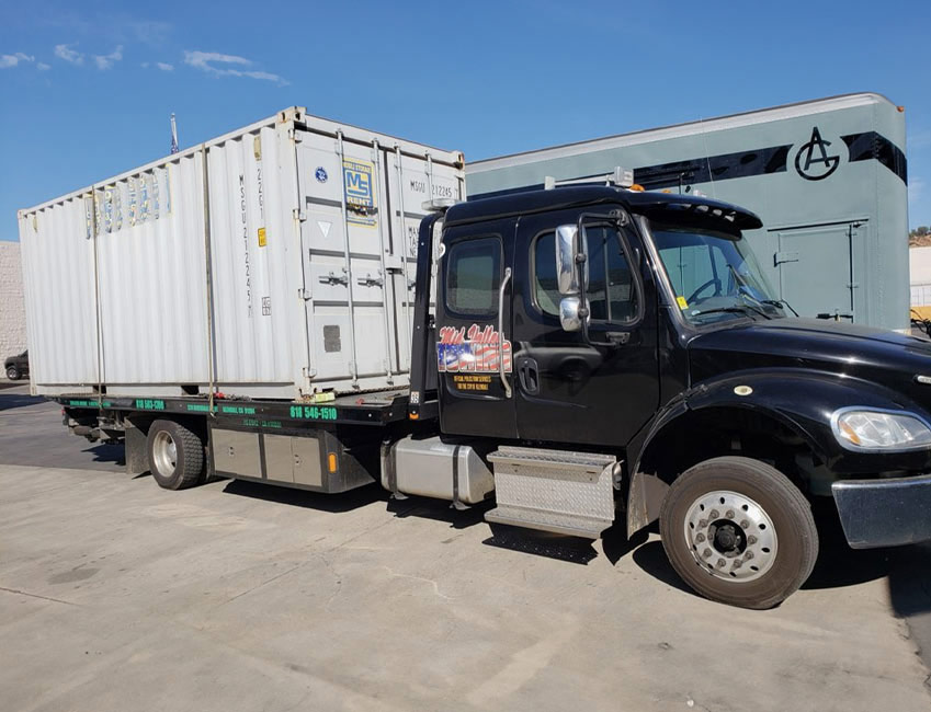 Mid Valley Towing container transport service in Glendale, California
